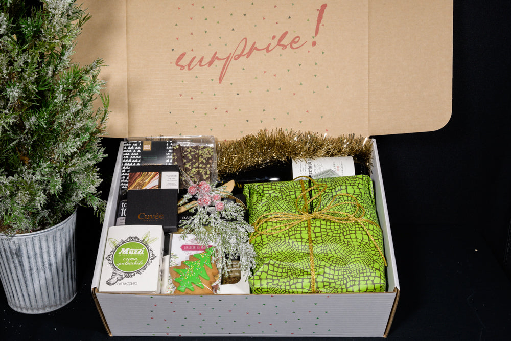 Panetone Gourmet Gift Box .