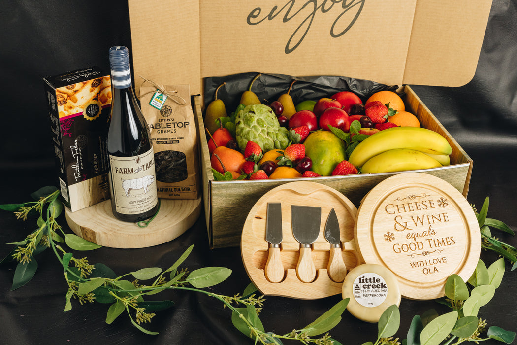 Personalized Gifts & Favours - Corporate , Weddings , Christmas , Fathers Day, Mothers Day , Baby - Central Coast Hampers and Gifts