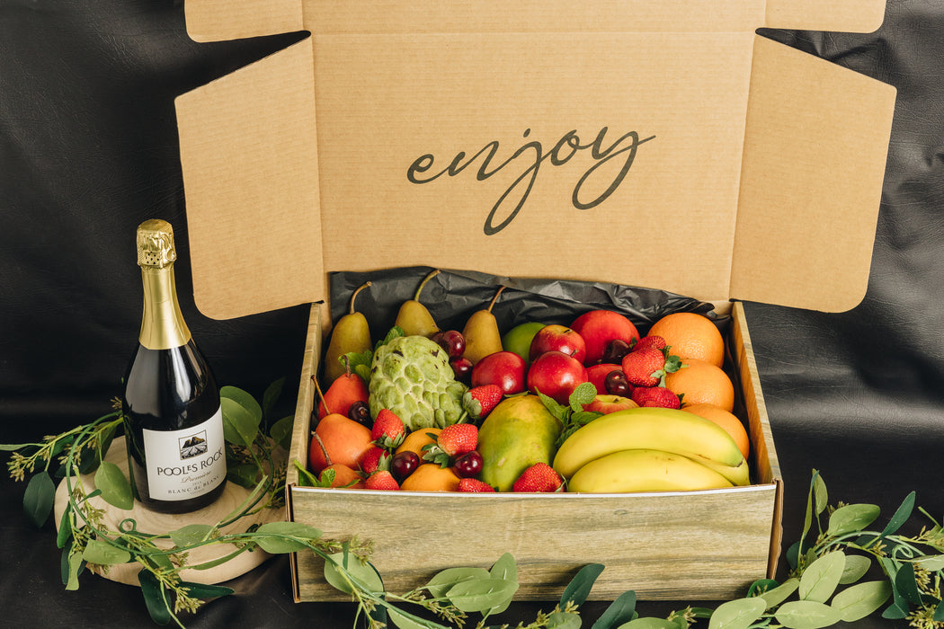 Large x Seasonal Fruit Box and Pool Rock Champange - Central Coast Hampers and Gifts