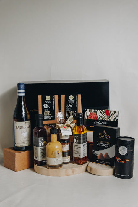 SWEET AND SAVOURY GOURMET HAMPER