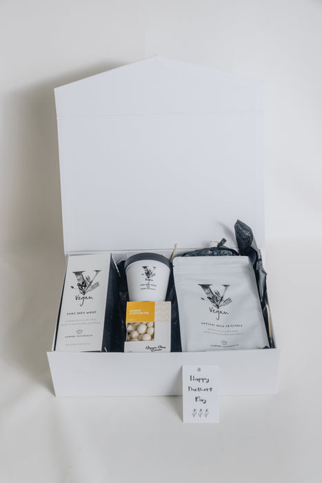 Vegan luxury pamper hamper