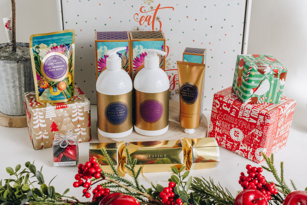 Empire Christmas luxury hand and body hamper