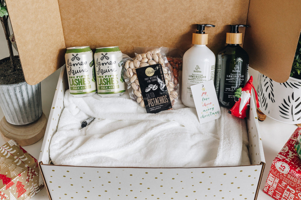 Men's Relax Gift Pack - Beer & Luxury Robe