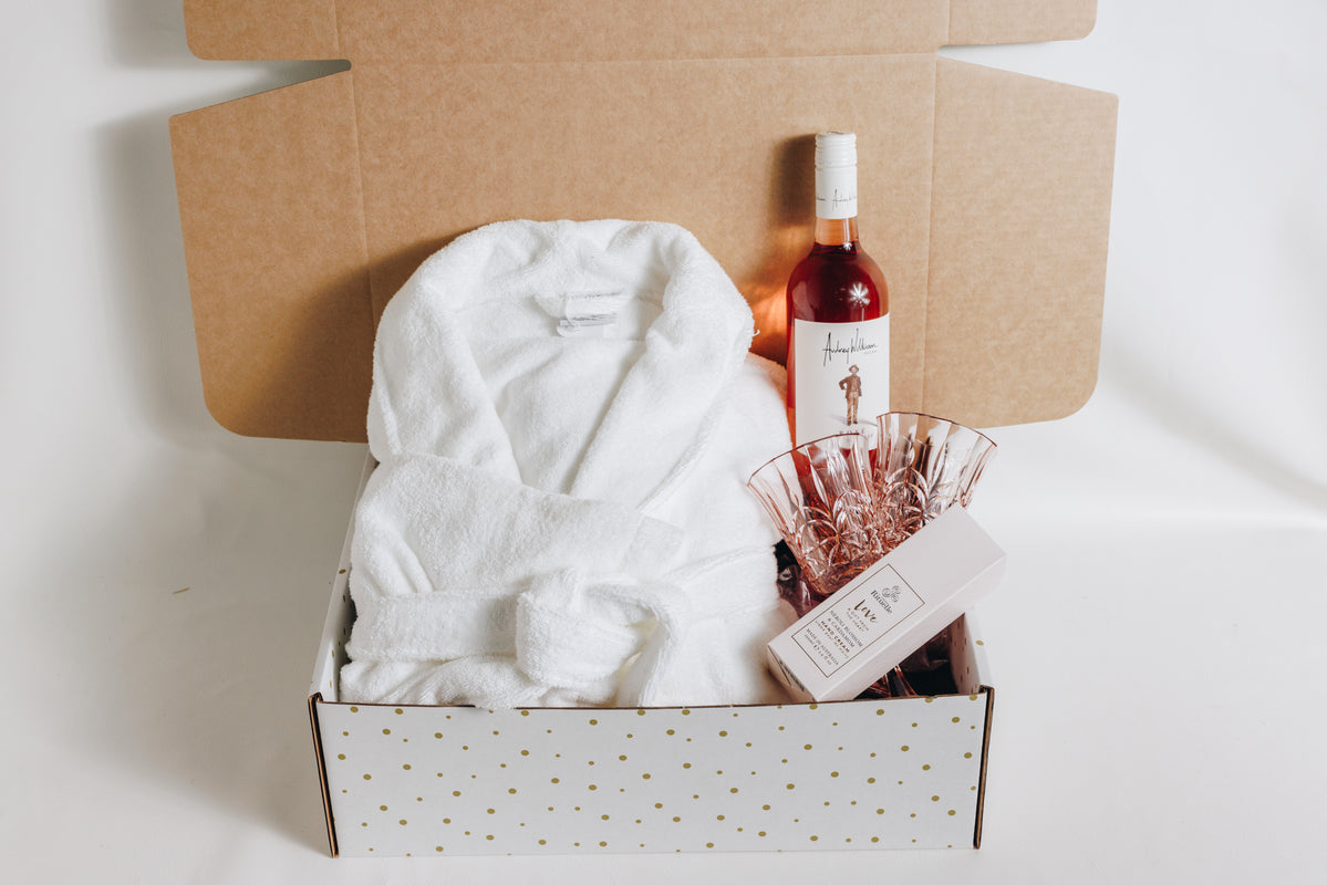 Wine Robe Lovely Robe & Wine Hamper