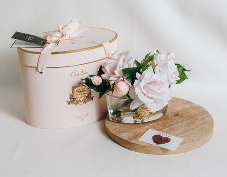 Cote Noire French Pink Rose Arrangement hamper